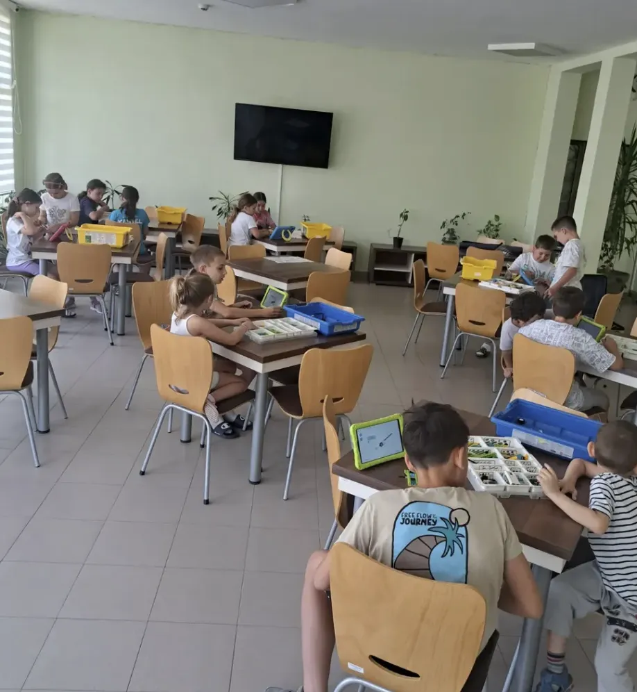 UčenIQ STEAM Club - Beozvonoce 1