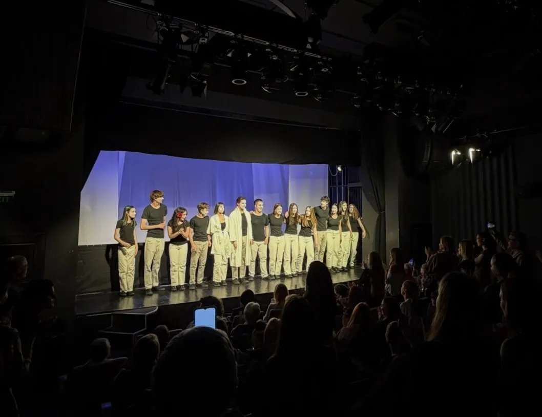 Youth Theatre DADOV