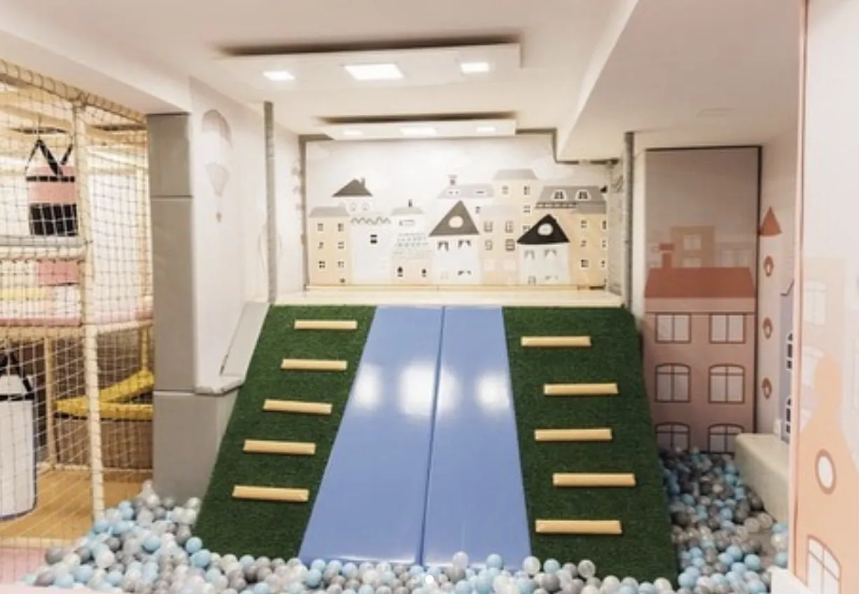 CoCo Playroom & Cafe Bar