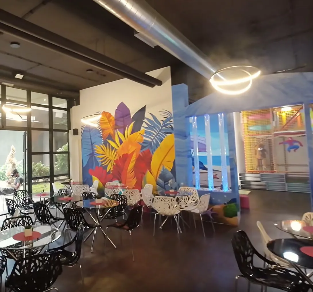 Juhu playroom